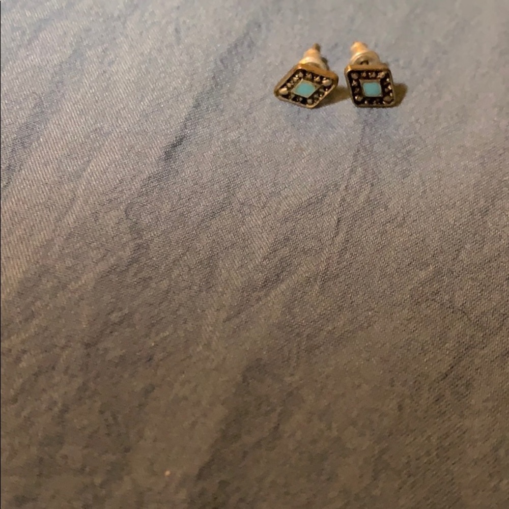 🌸 Earring Bundle 🌸 - Picture 2 of 12